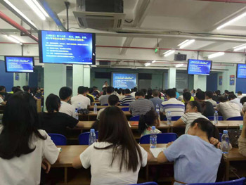 绿和塑木厂参加消防安全培训