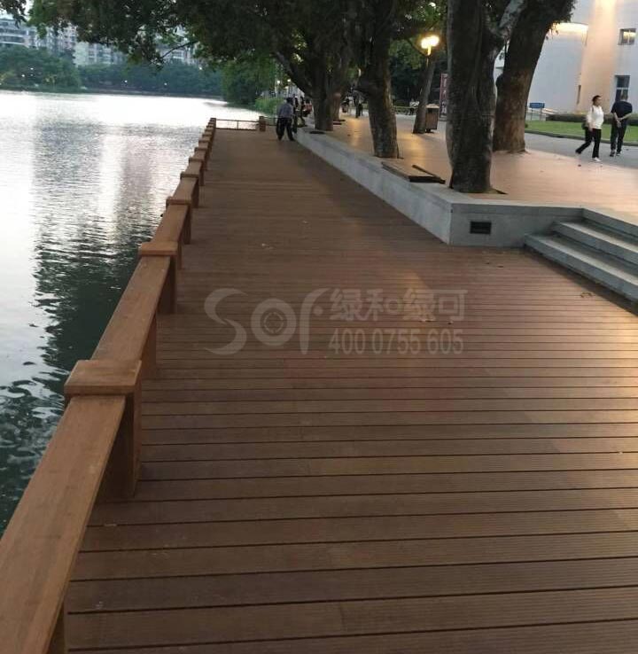 重竹木地板