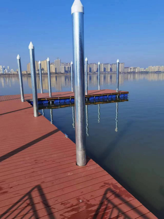 湖北省江夏区消防救援总队码头塑木地板项目